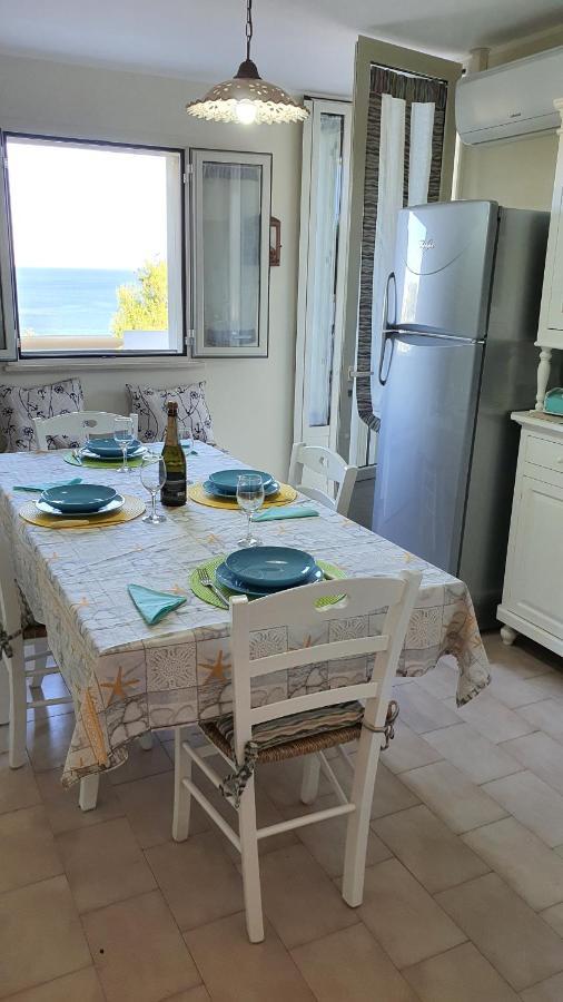 Casa Vacanze "Il Carrubo" Gagliano del Capo Buitenkant foto
