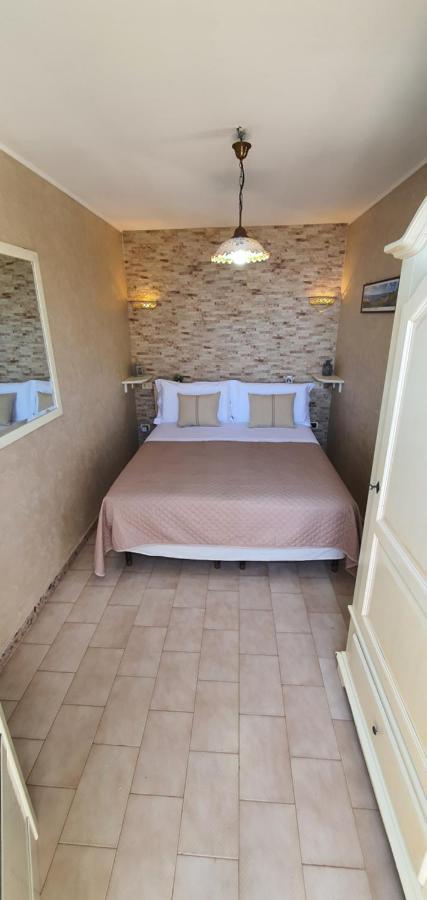 Casa Vacanze "Il Carrubo" Gagliano del Capo Buitenkant foto